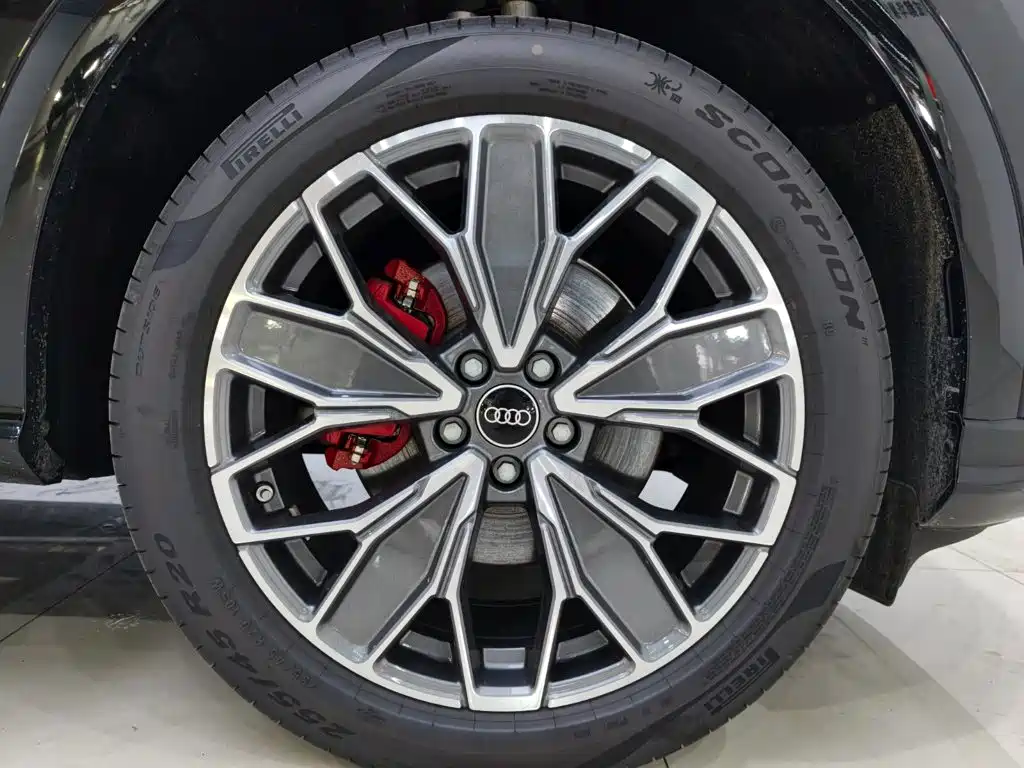 Audi Q5L 2026 2026 Luxury Sport 150kW