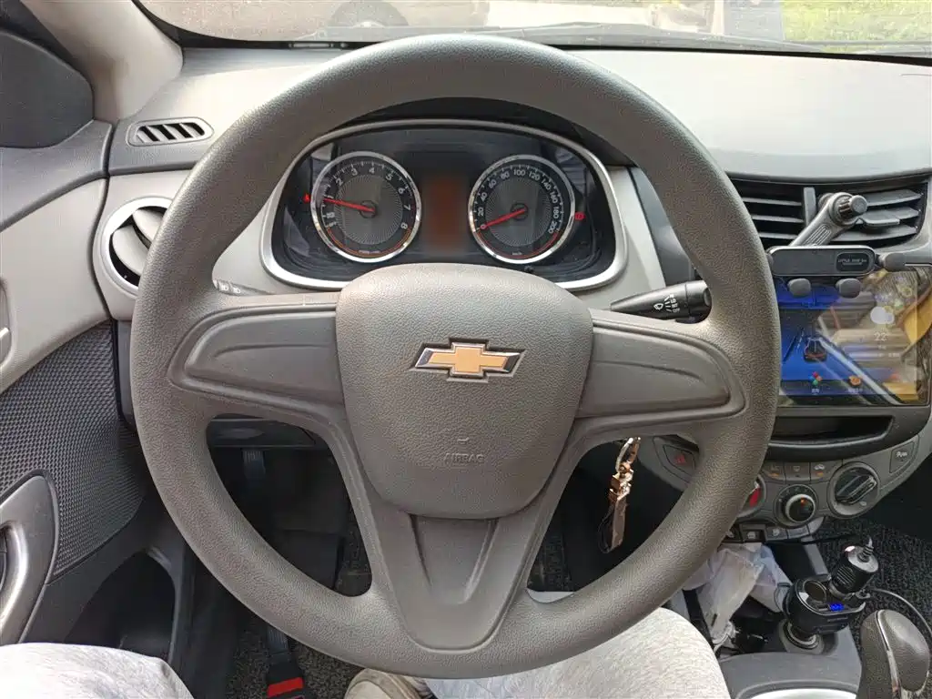 Chevrolet Sail 2015 Sail 3 1.3L AMT Ideal Edition фото 7