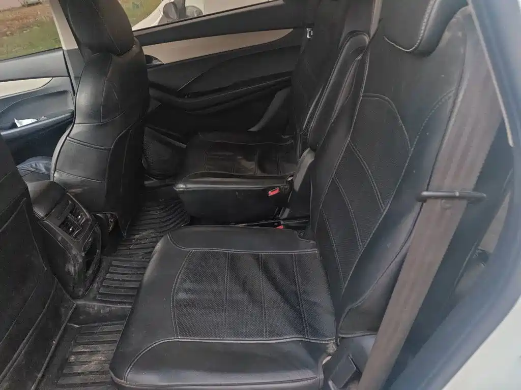 Baojun 360 2018 2018 1.5L Manual Luxury Model China V