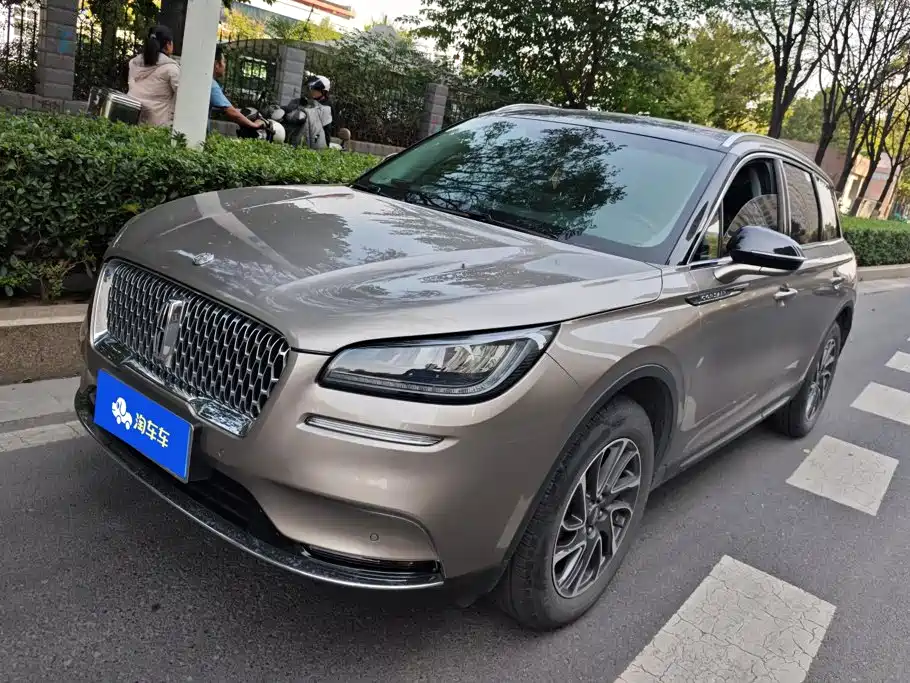 Similar car