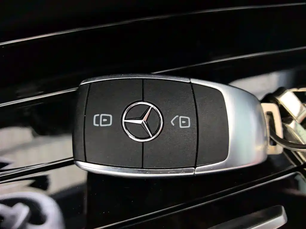 Mercedes-Benz GLB 2022 Facelift II GLB 200 Dynamic фото 15