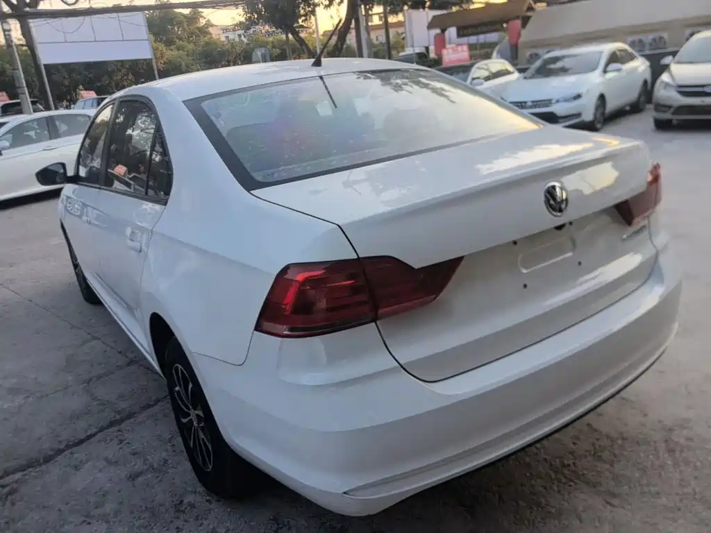 Фото 5 - Volkswagen Santana