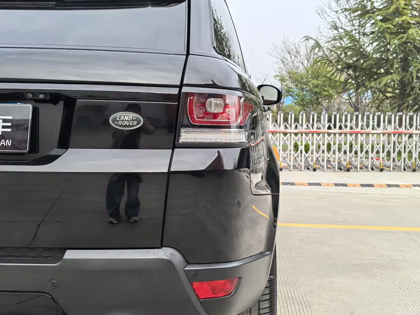 Land Rover Range Rover Sport 2017 3.0 SC V6 SE фото 21