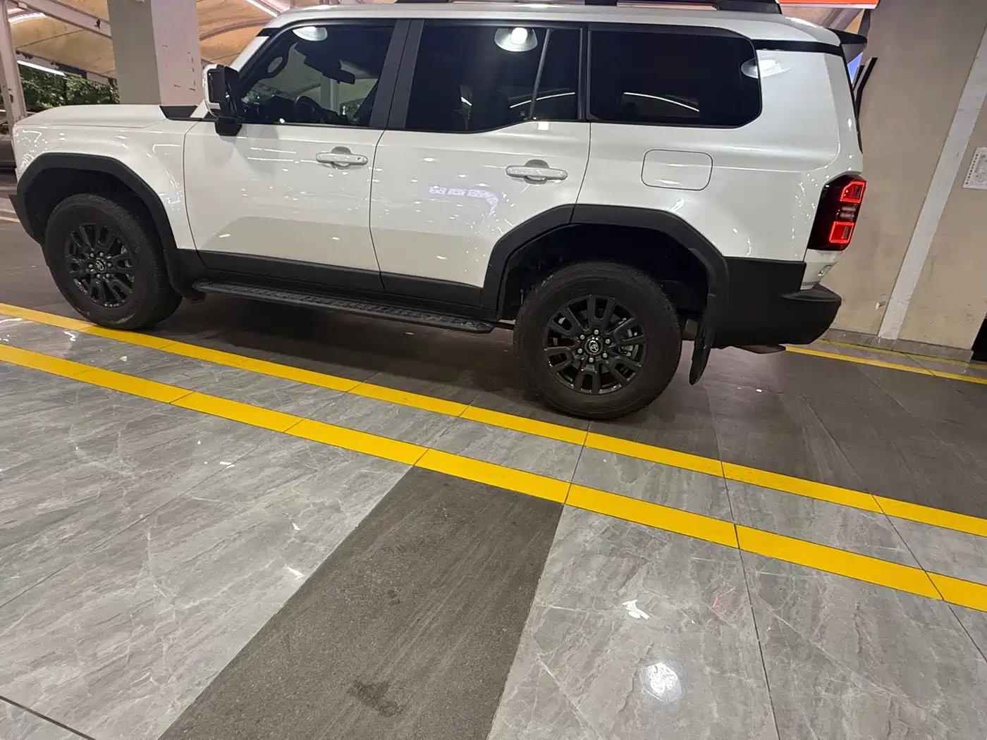 Toyota Prado 2025 2.4T All-round TX Edition 5-seater фото 9