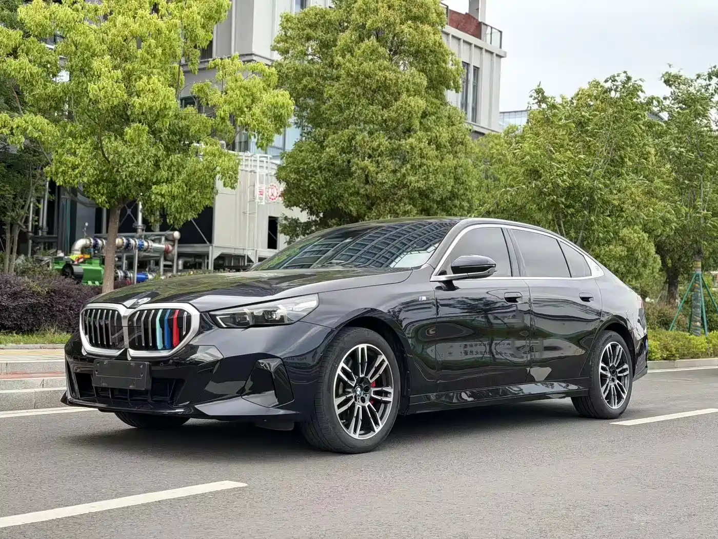 BMW 5 Series 2024 530Li Leading M Sport Package
