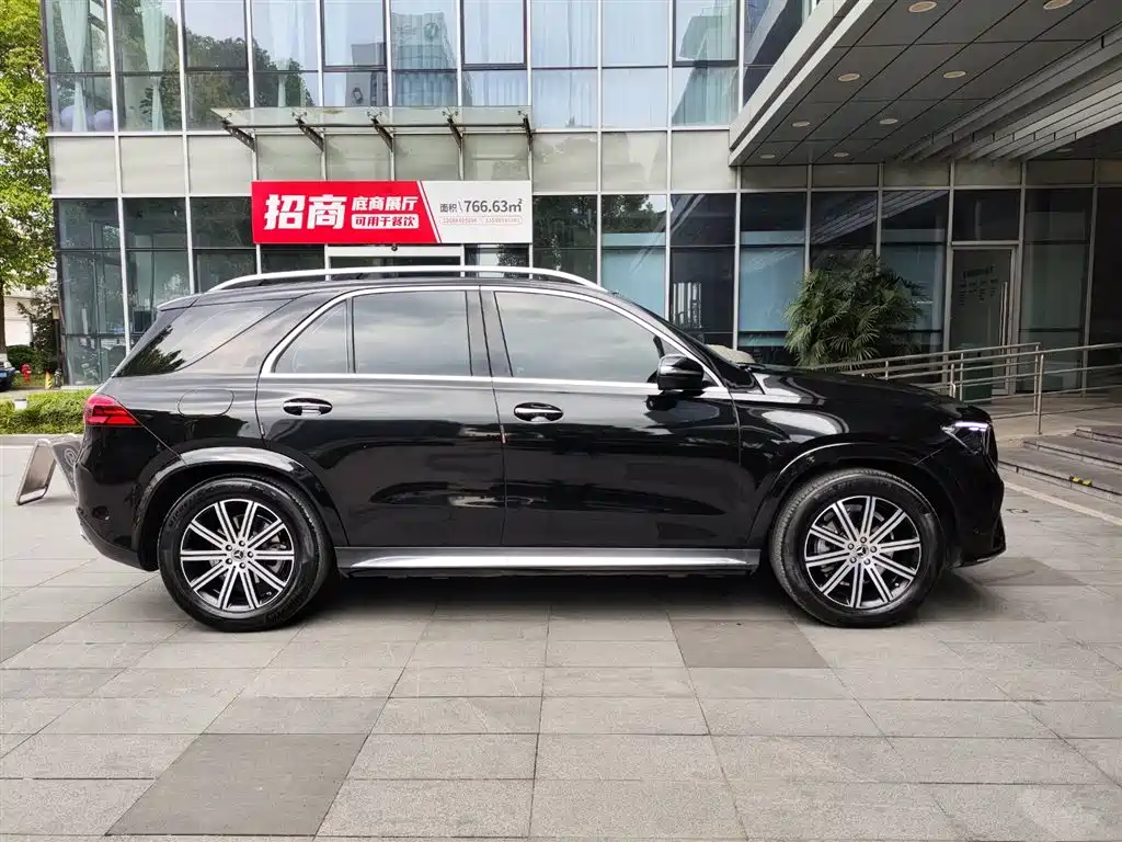 Mercedes-Benz GLE 2025 Facelift GLE 350 4MATIC Fashion Model фото 21