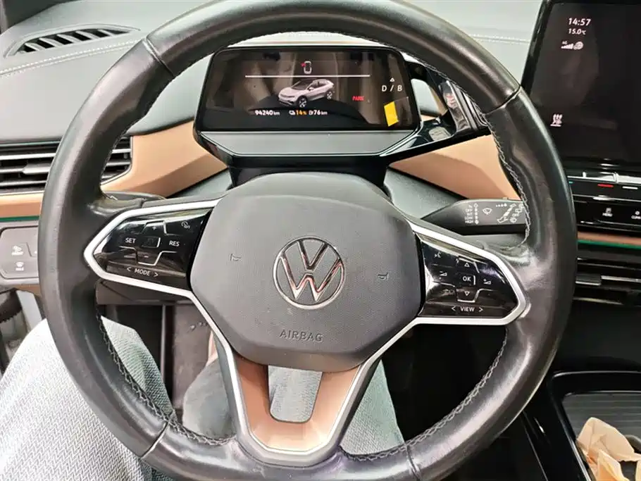 VOLKSWAGEN ID.4 X