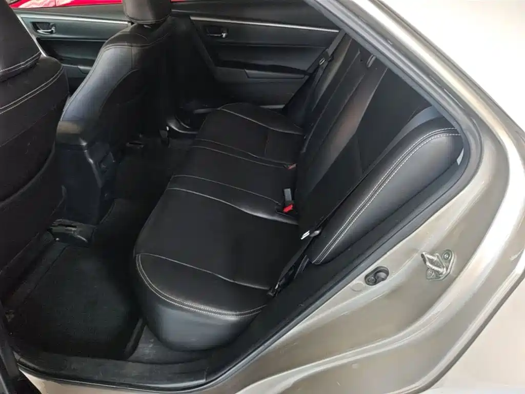 Toyota Corolla 2017 Facelift 1.2T S-CVT GL-i фото 17