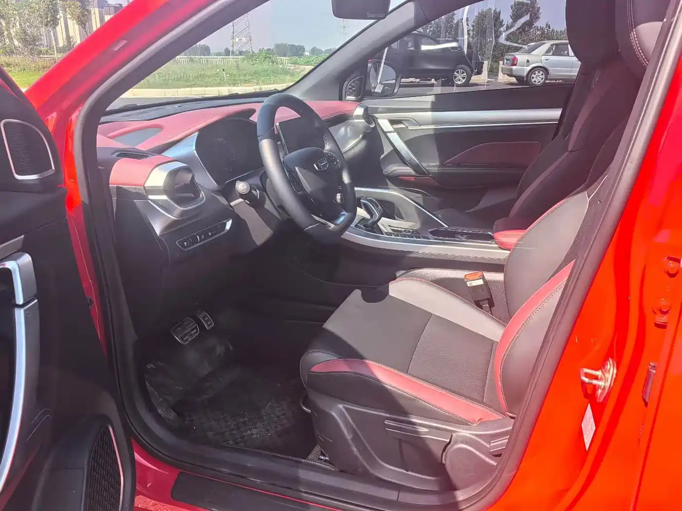 Geely Coolray 2020 2020 PRO 260T DCT Knight