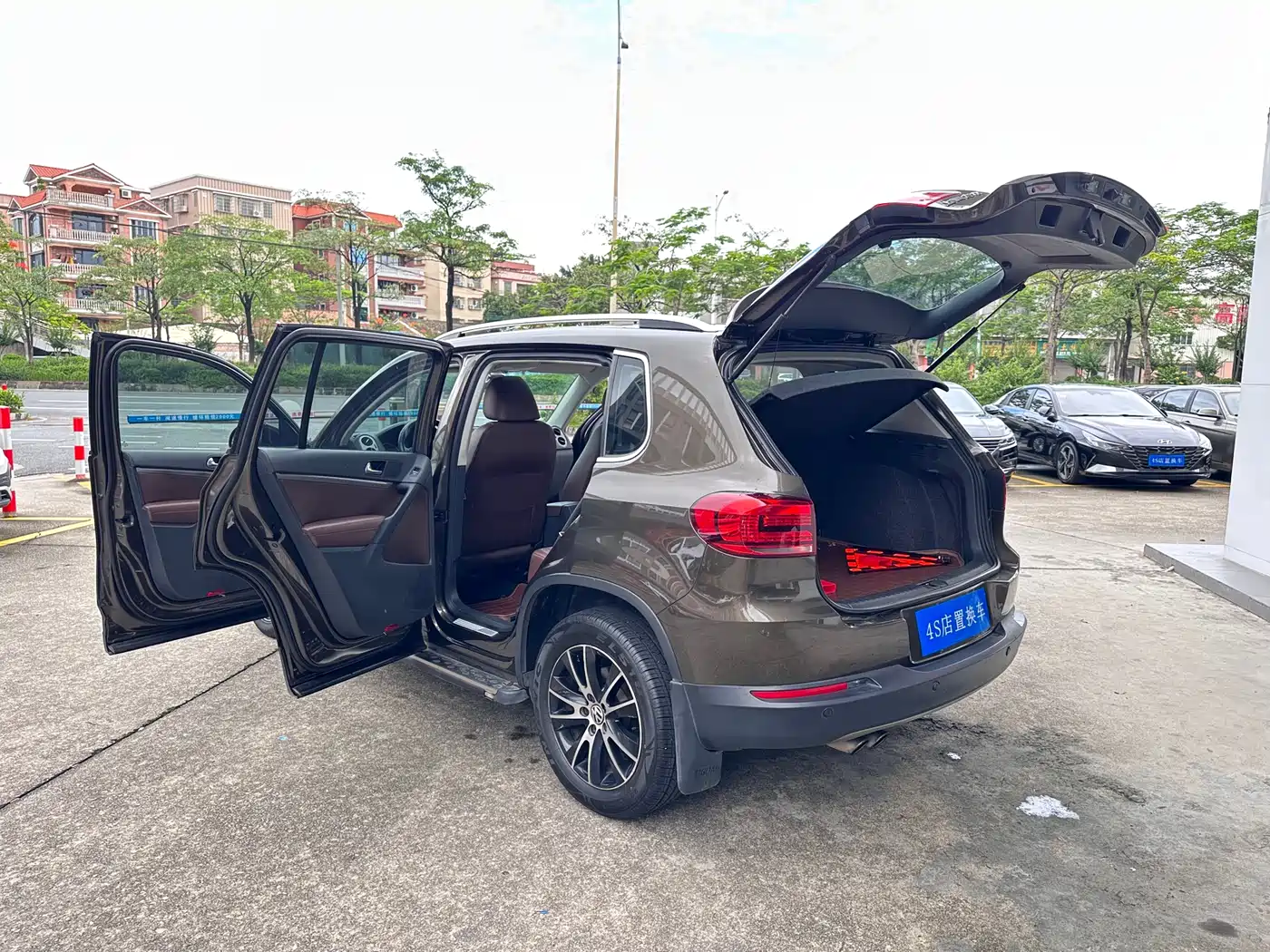 Volkswagen Tiguan 2013 1.8TSI Auto 4WD Luxury фото 22