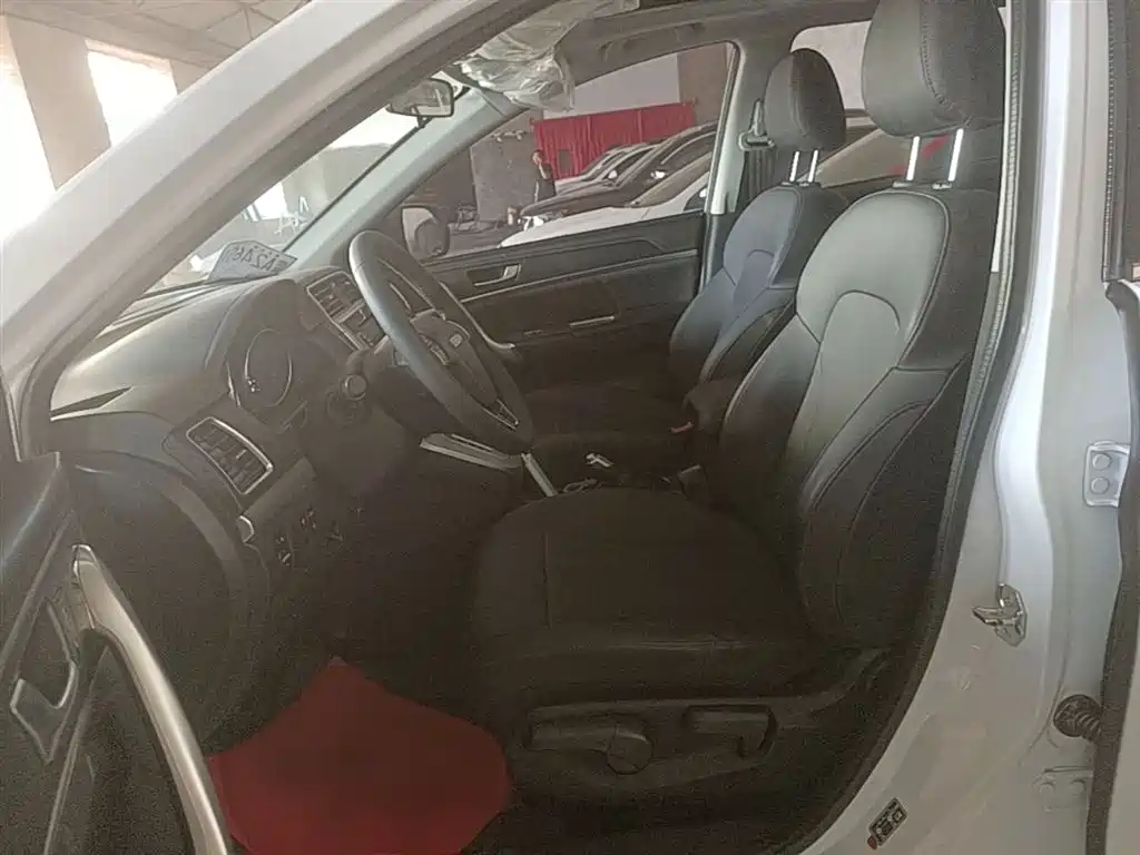 Haval M6 2019 1.5T DCT 2WD Elite Type China VI фото 15