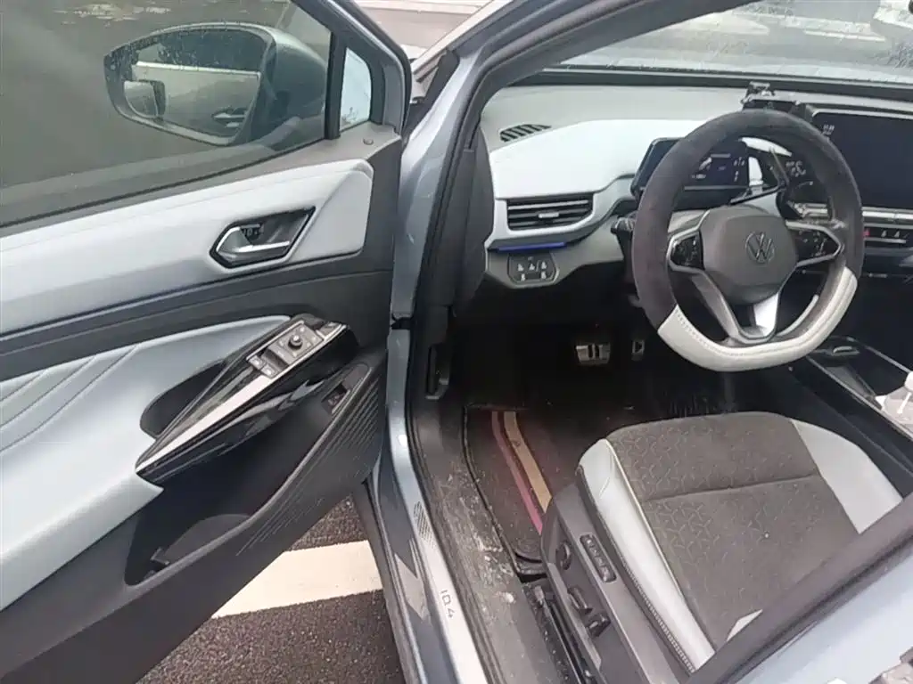 Volkswagen ID.4 X 2022 Smart Long Range фото 16