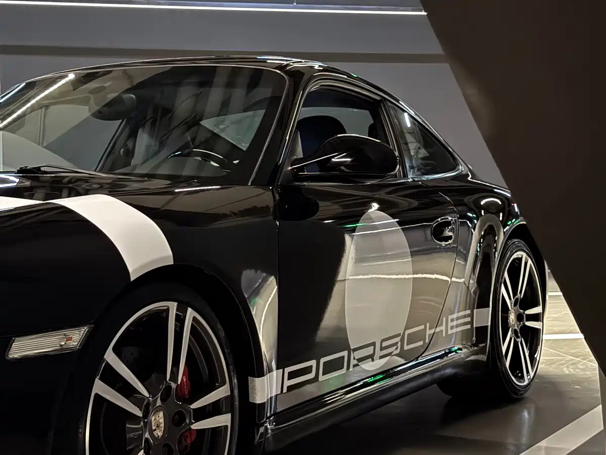 Porsche 911 2010 Carrera 3.6L фото 7