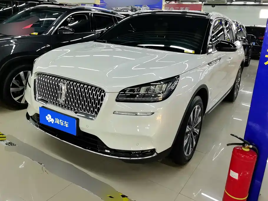 Similar car