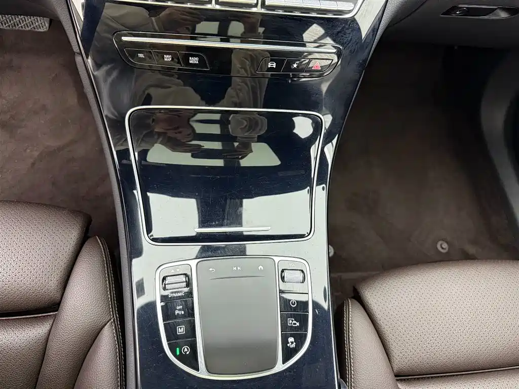 Mercedes-Benz GLC 2022 Facelift III GLC 260 L 4MATIC Dynamic фото 10