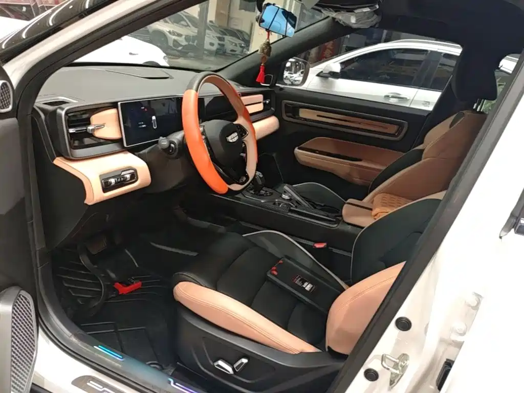 Geely ICON 2024 2023 Model 1.5TD Chocolate Deluxe Edition