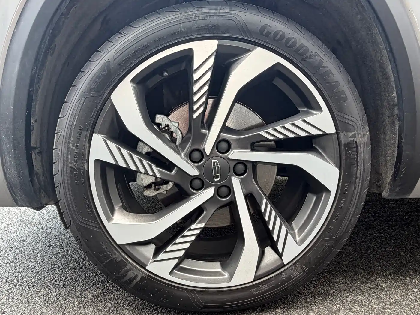 GEELY AUTOMOBILE XINGYUE L