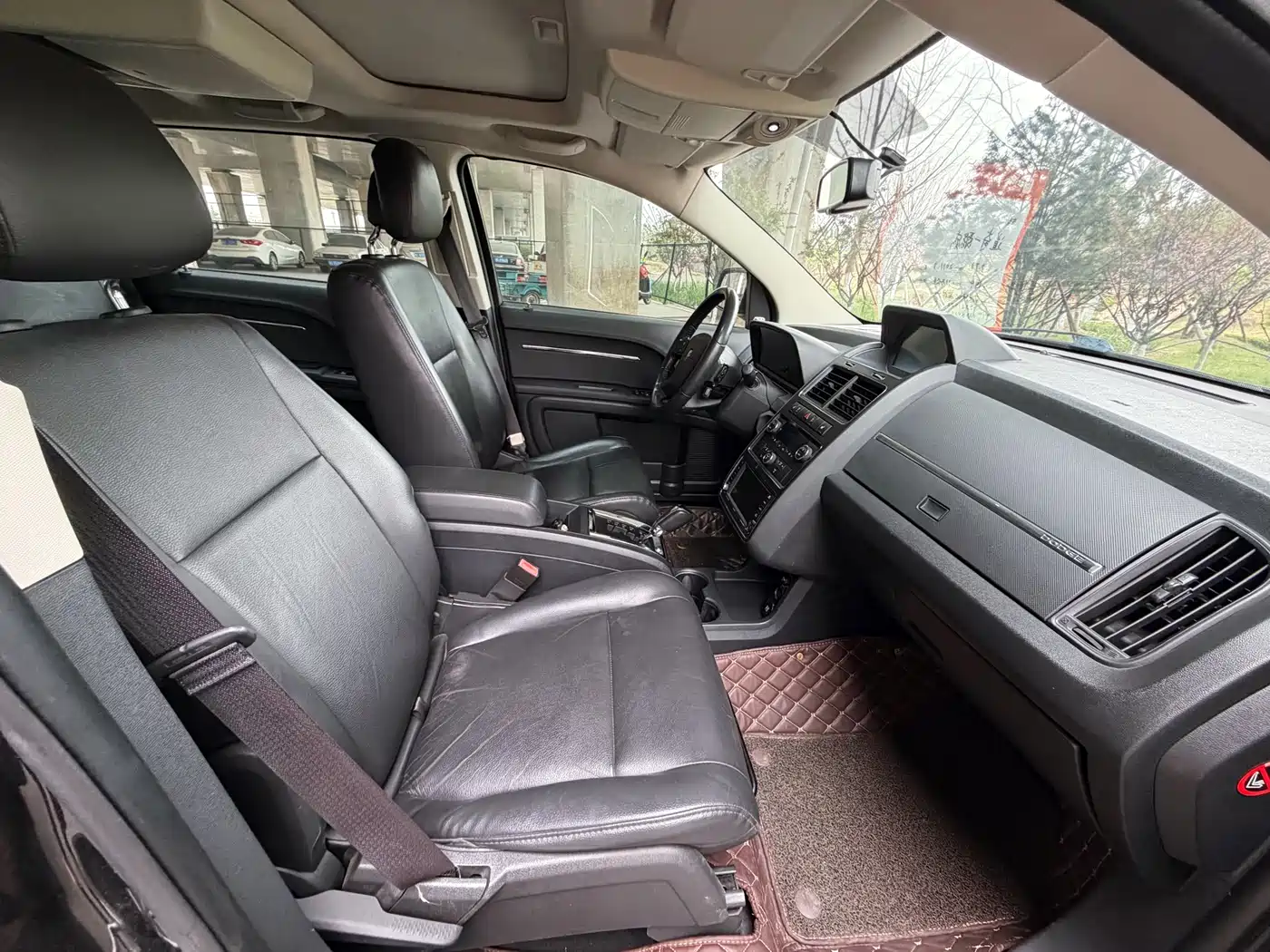 Dodge Journey 2011 2011 2.7 Luxury Navigation Edition