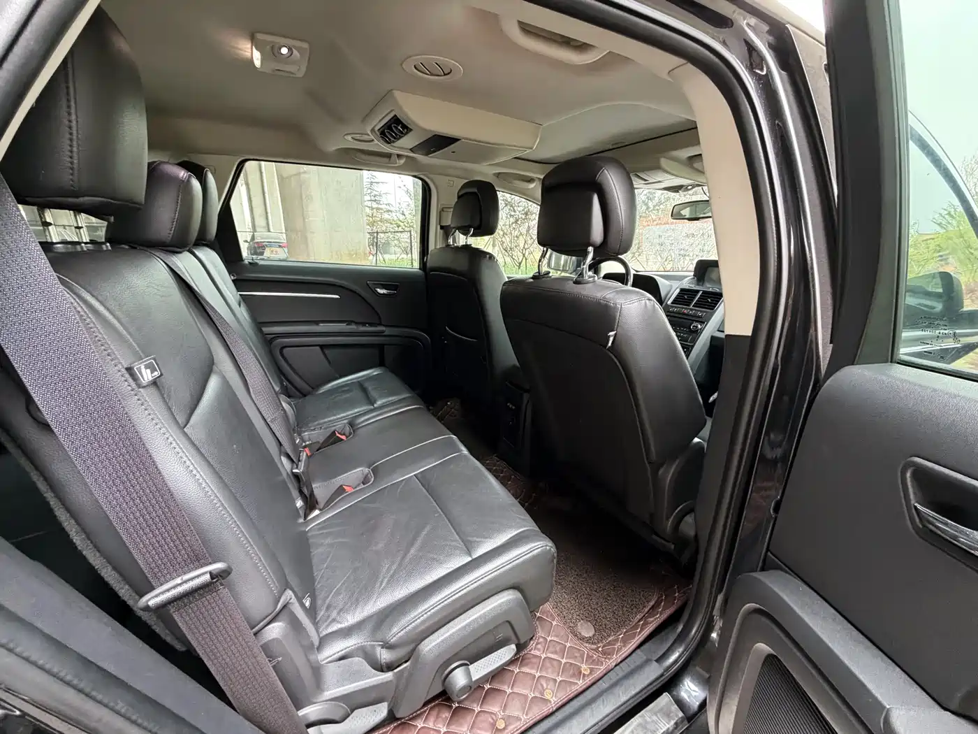 Dodge Journey 2011 2011 2.7 Luxury Navigation Edition