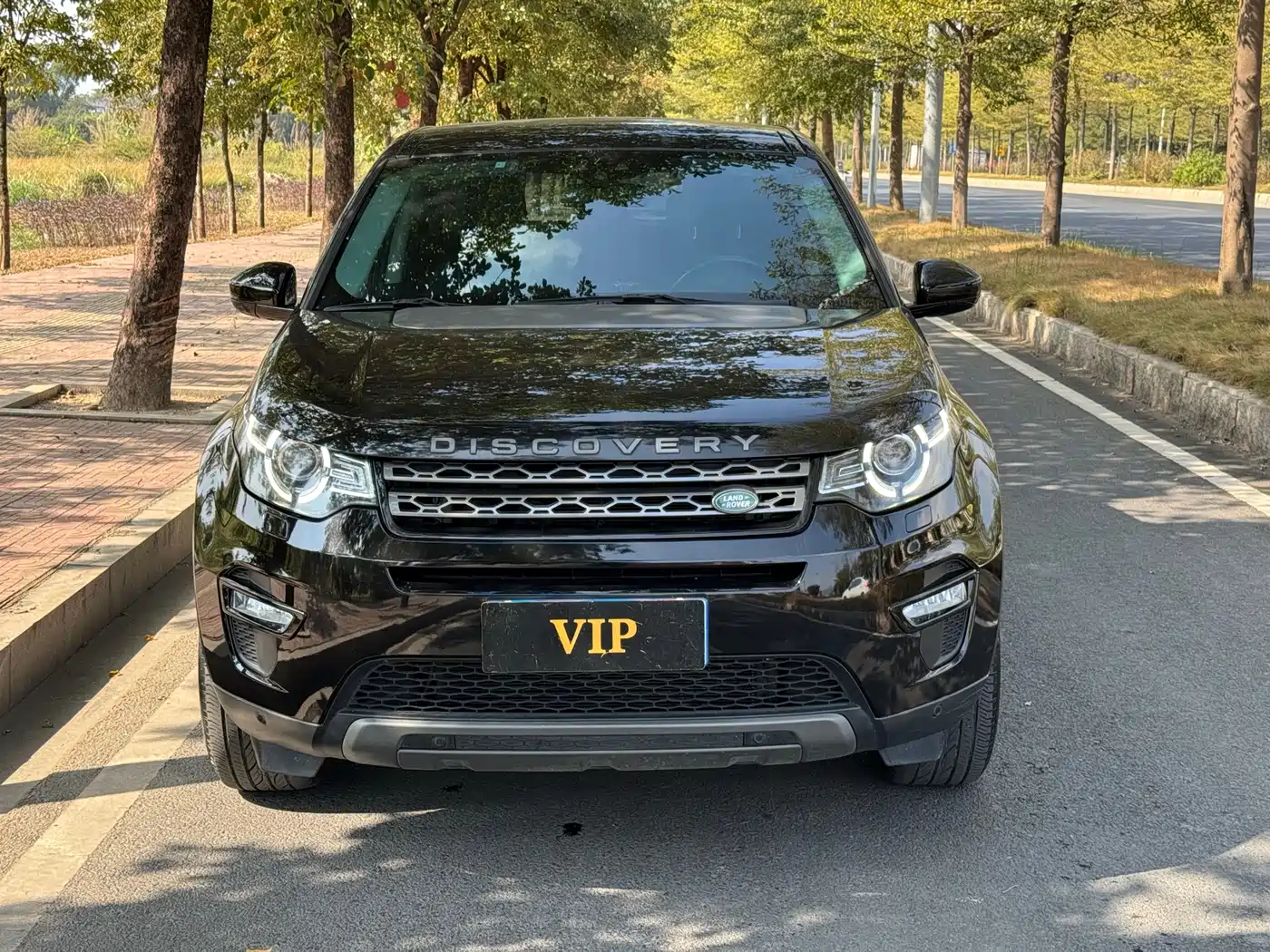 Land Rover Discovery Sport 2018 240PS SE Edition фото 2