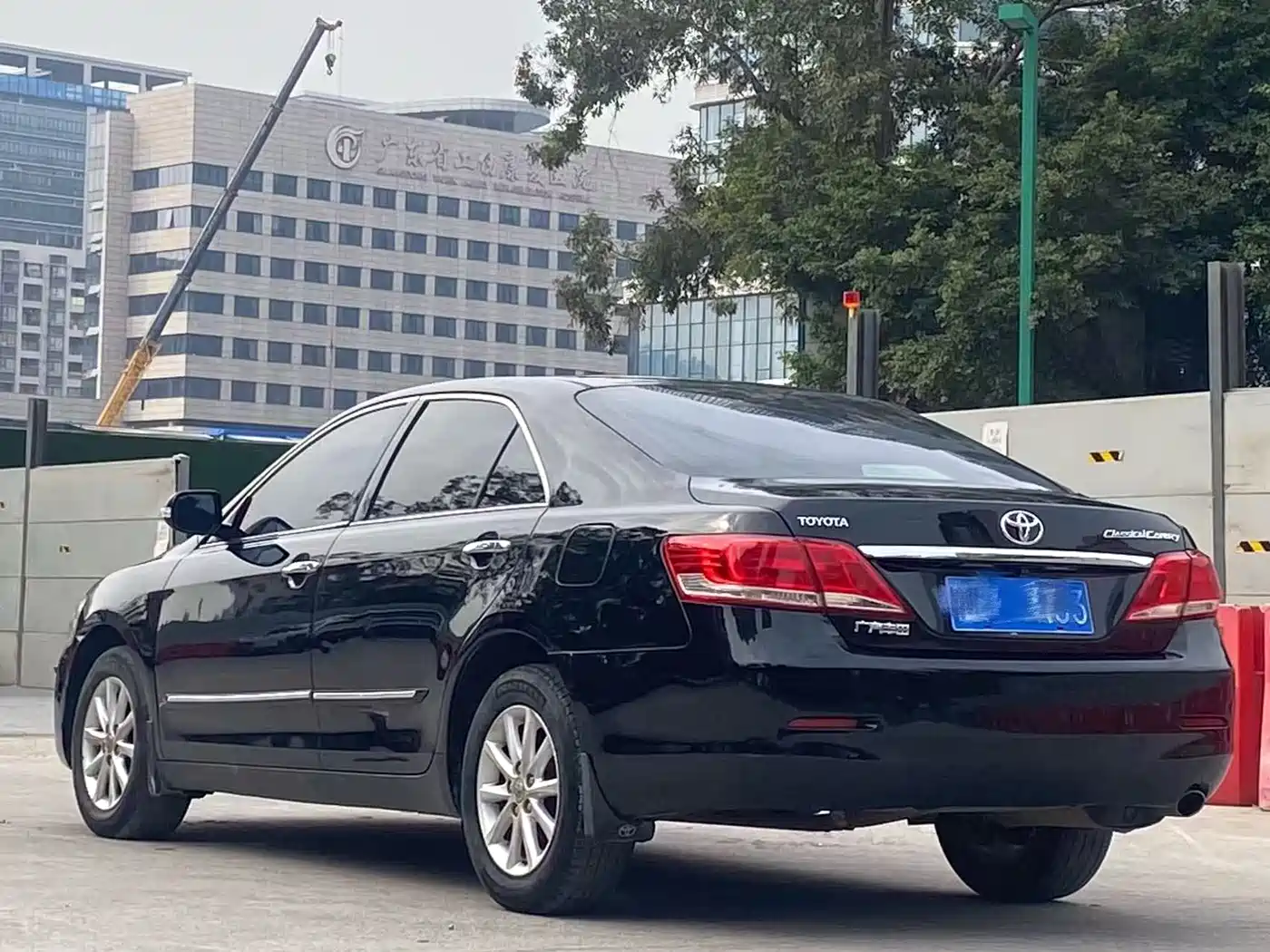 Toyota Camry 2013 200E Classic Elite Edition фото 4