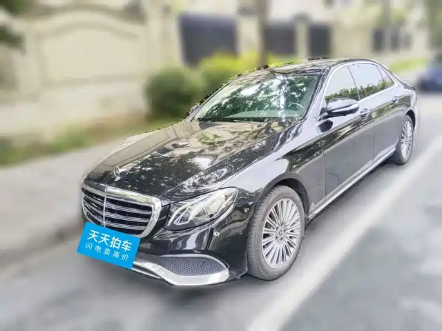 Mercedes-Benz E-Class 2020 E 300 L Fashion — фото 1