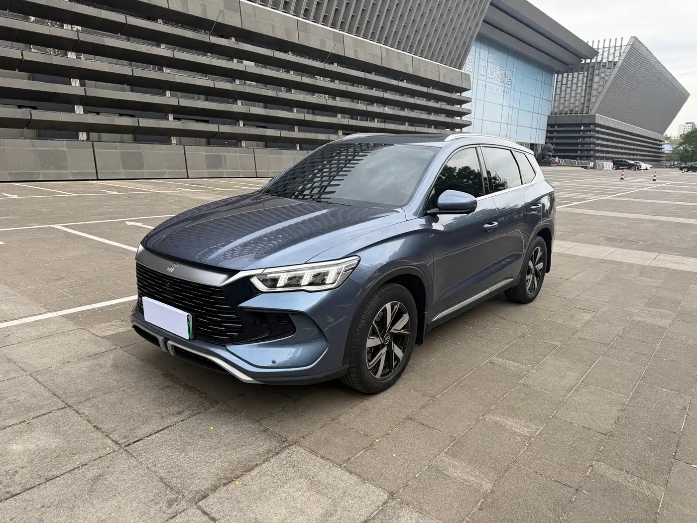 BYD Song Pro New Energy 2023 Champion Edition DM-i 110KM Surpassing Type фото 2