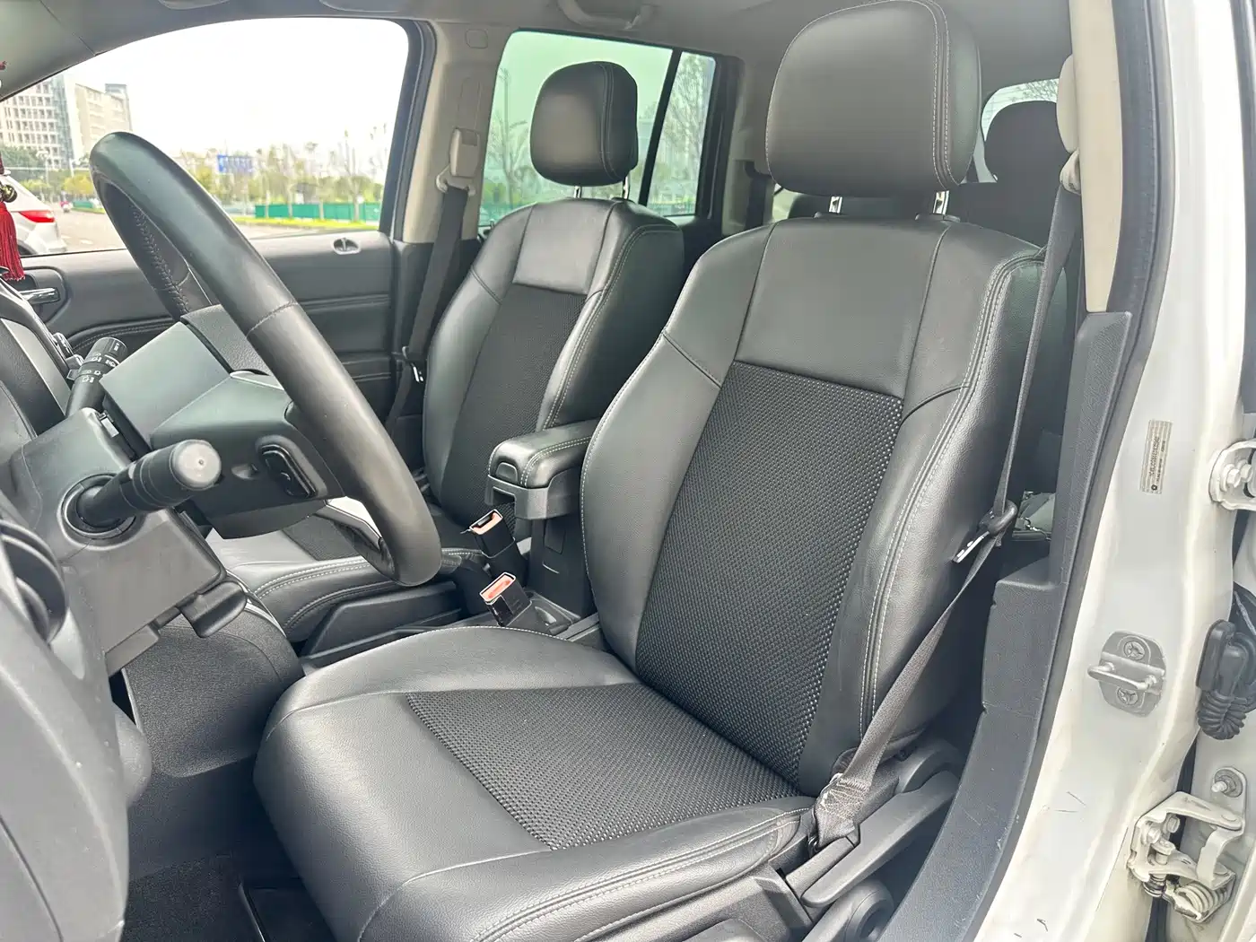 Jeep Compass (Import) 2014 2014 Facelift 2.4L 4WD Comfort Edition