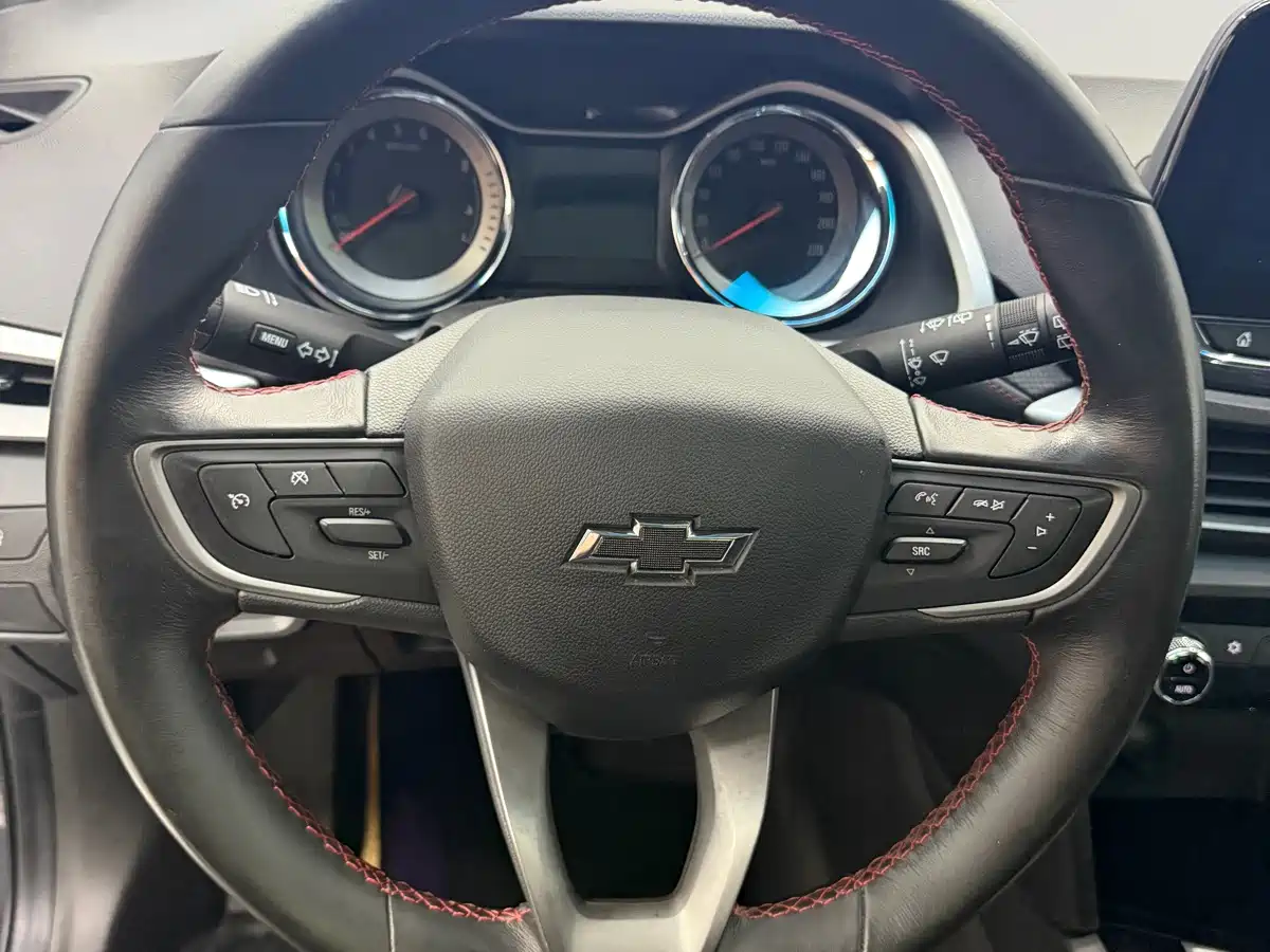 Chevrolet Volando 2023 2020 Mild Hybrid Redline 530T Automatic Premium Edition (5+2 seater)