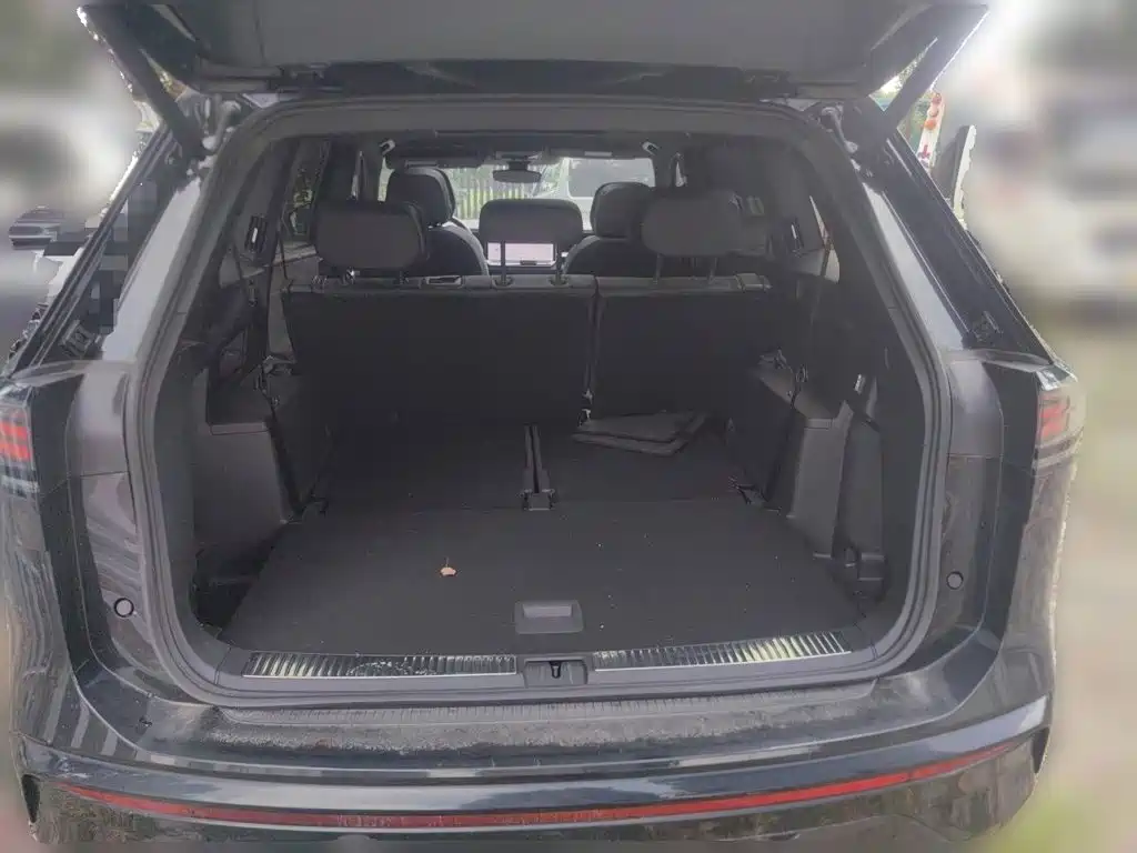 Фото 10 - Volkswagen Teramont