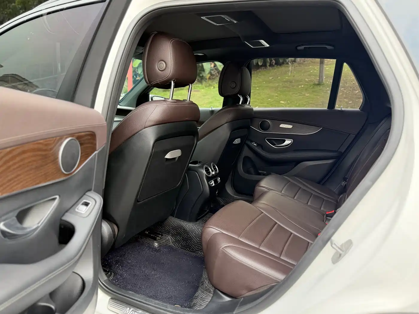 Mercedes-Benz GLC 2021 GLC 300 L 4MATIC Sporty фото 10