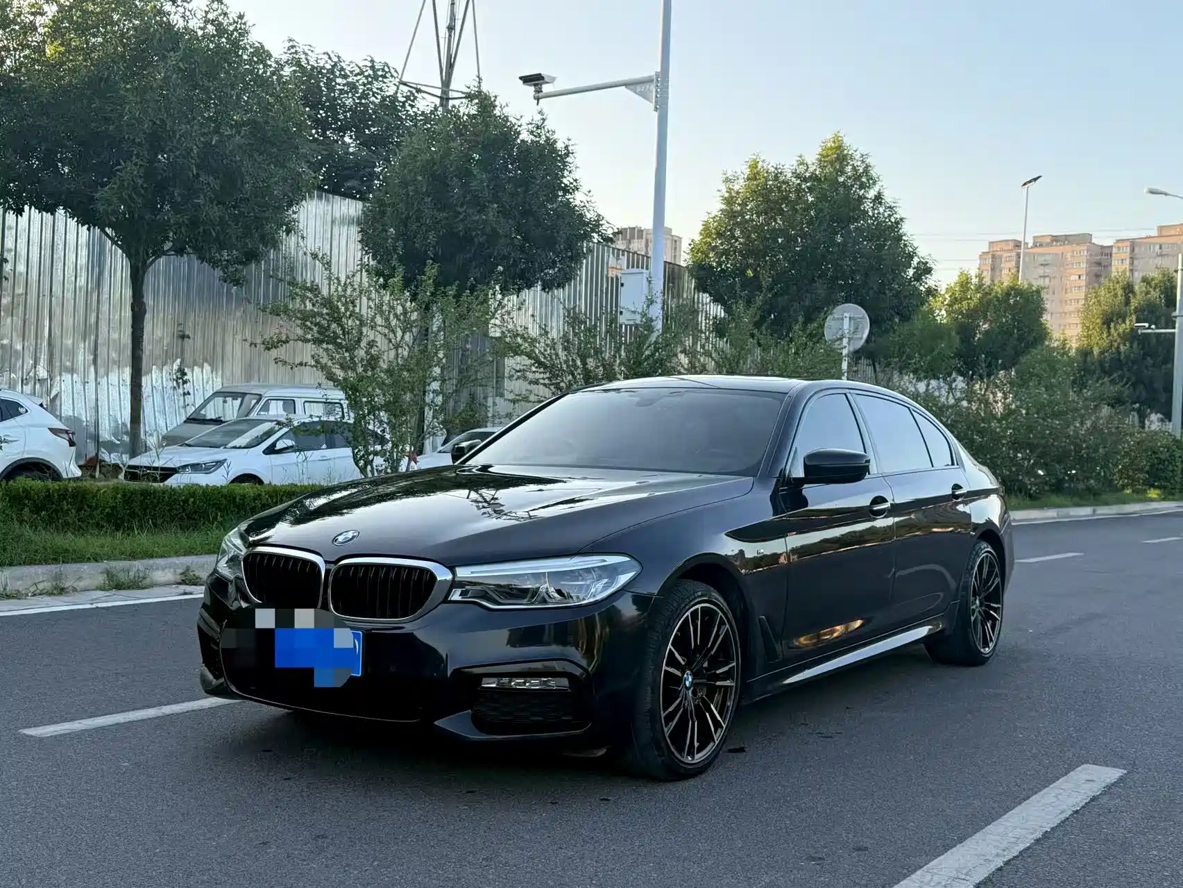 صورة 1 - BMW 5 Series