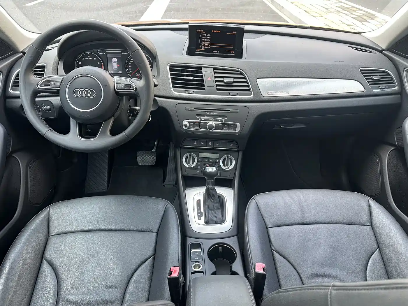 Audi Q3 (Import) 2012 35 TFSI quattro Comfort фото 11