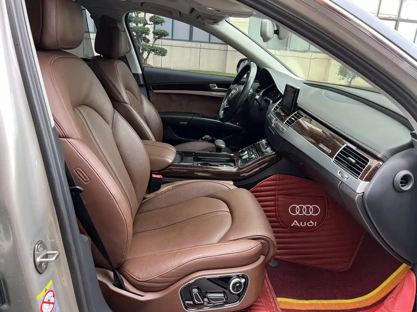 Audi A8 2014 A8L 45 TFSI quattro Luxury фото 14