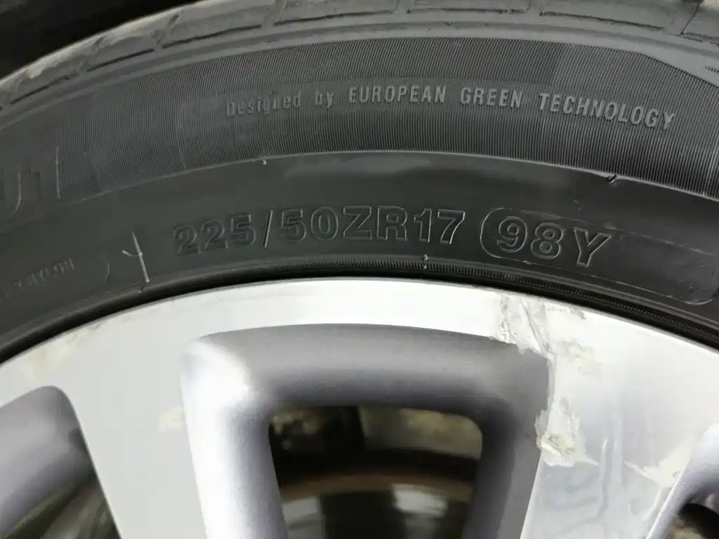 Photo 24 - Mercedes-Benz C-Class