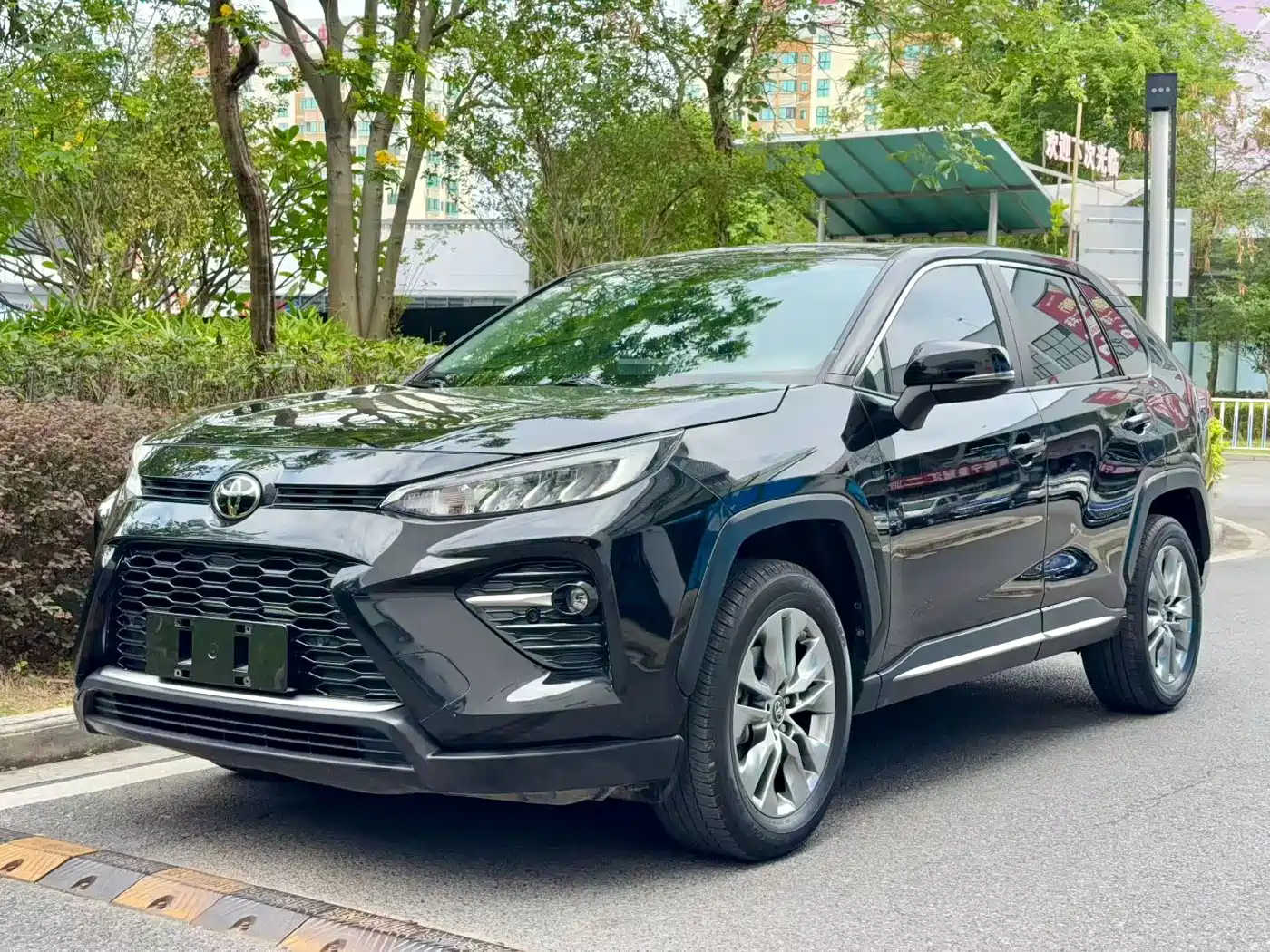 Toyota Wildlander 2021 2.0L CVT 4WD Luxury Edition
