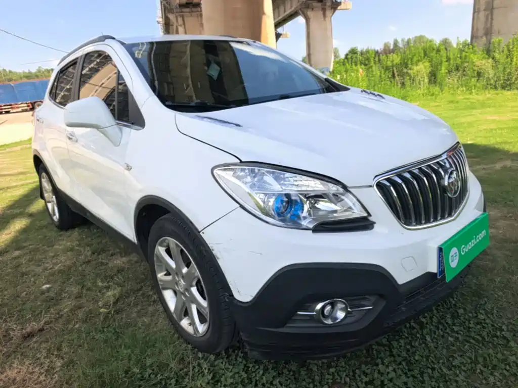 Photo 4 - Buick Encore