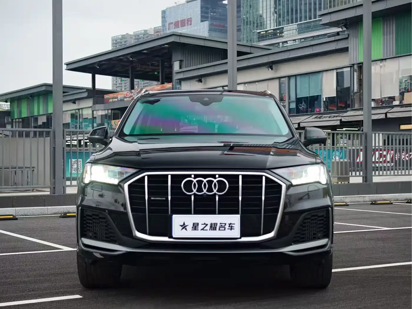 AUDI Q7