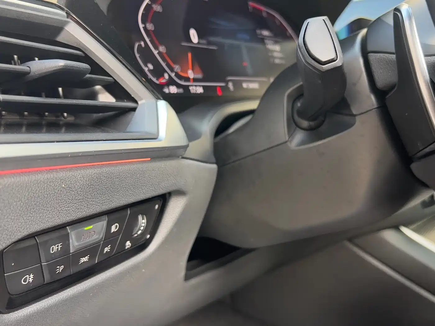 BMW 3 Series 2021 Second Facelift 325Li M Sport Night Package фото 15
