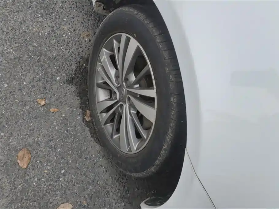 GEELY AUTOMOBILE EMGRAND