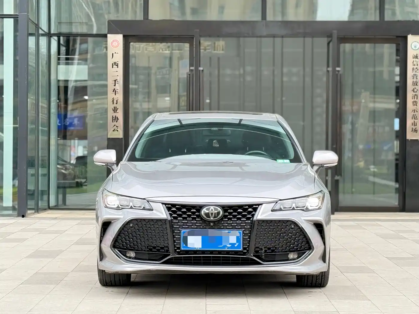 Toyota Avalon 2019 2.0L XLE Premium Edition (China VI)