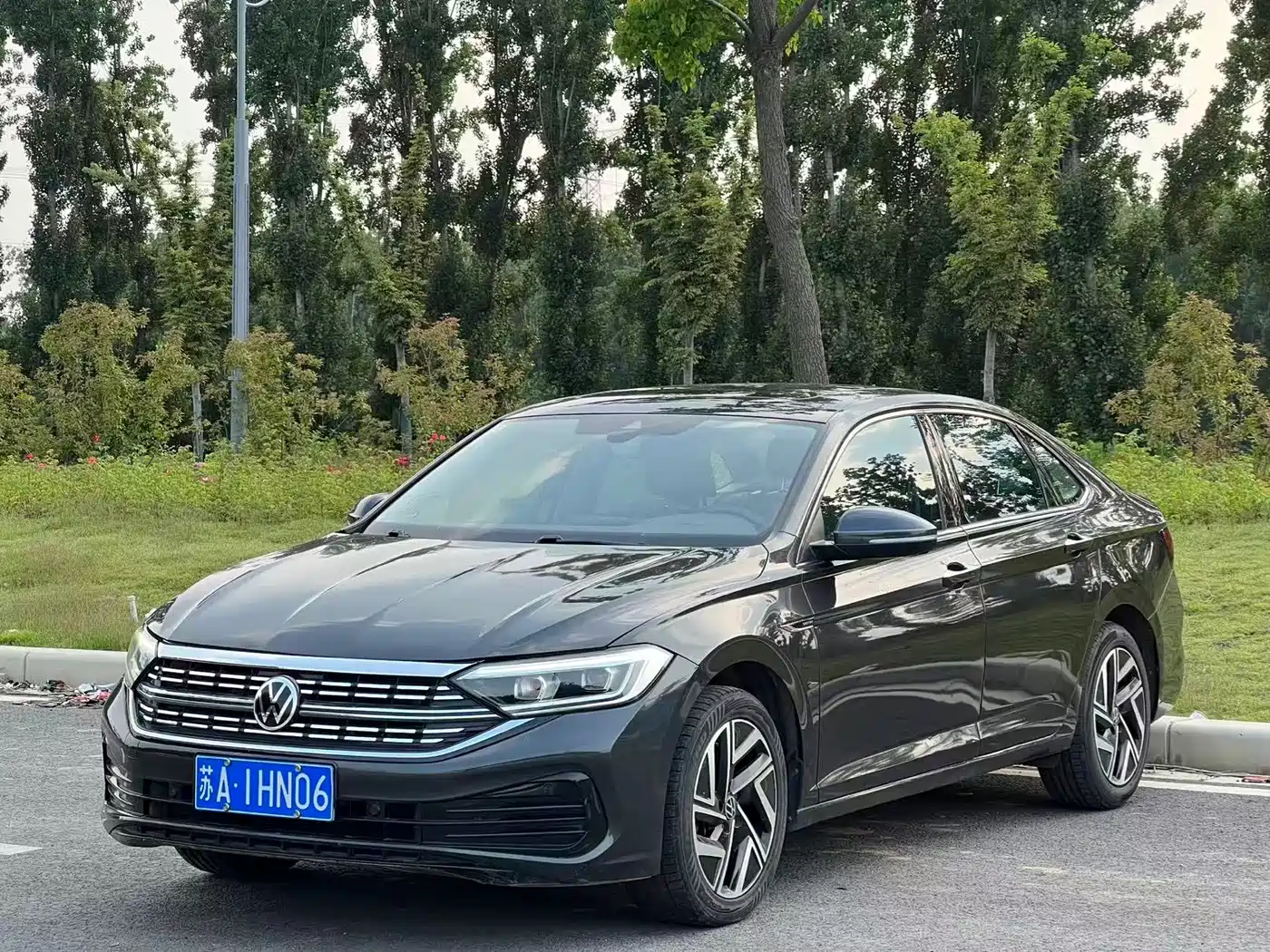 Volkswagen Sagitar 2023 Model Year 200TSI DSG Surpass Edition