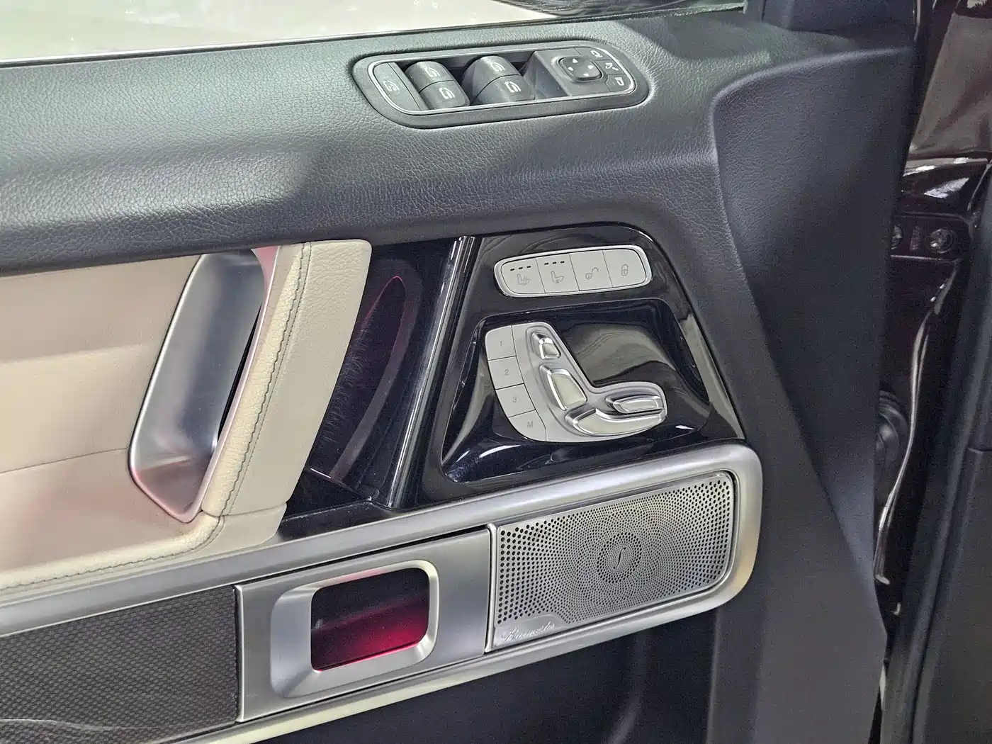 Mercedes-Benz G-Class 2019 G 500 фото 8