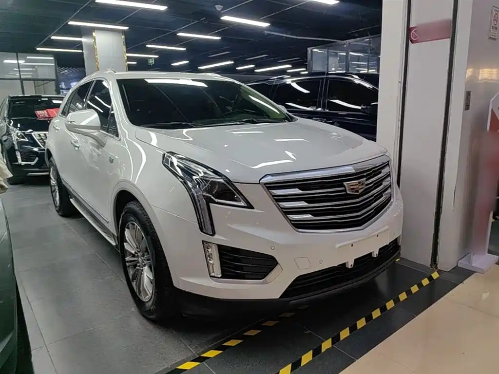 Cadillac XT5 2018 28T 4WD Luxury фото 4