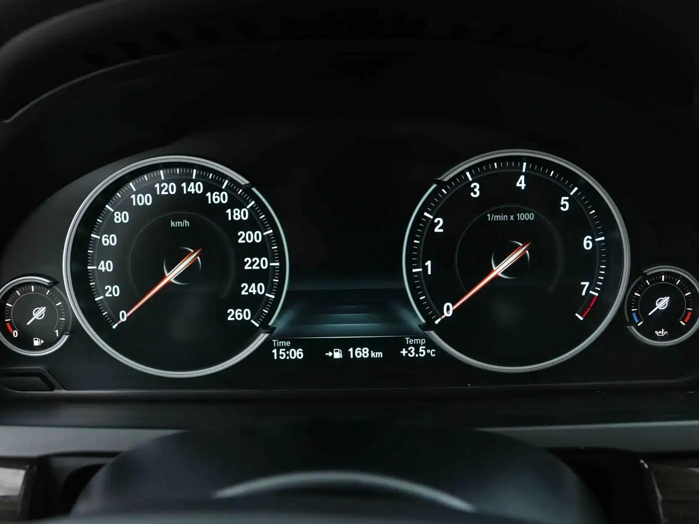 BMW 7 Series 2013 Model 740Li Leading фото 6