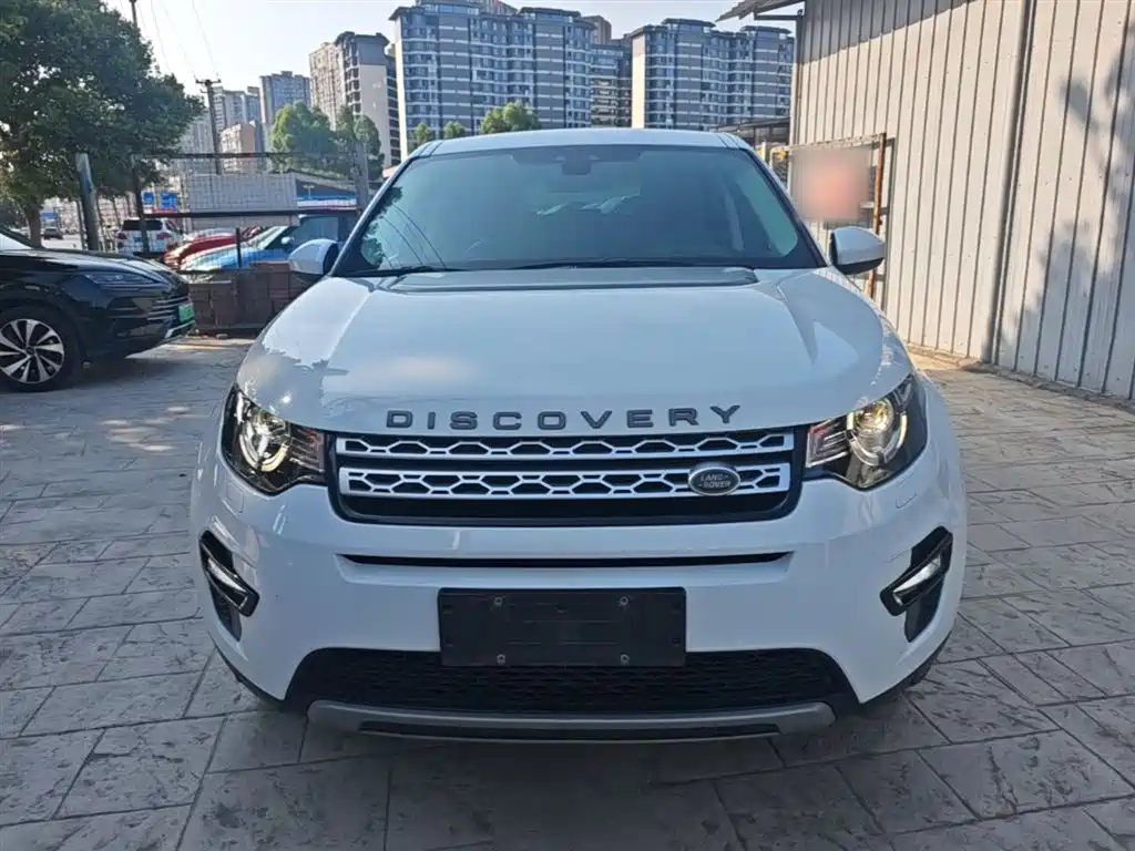 Land Rover Discovery Sport 2018 240PS HSE Edition фото 3