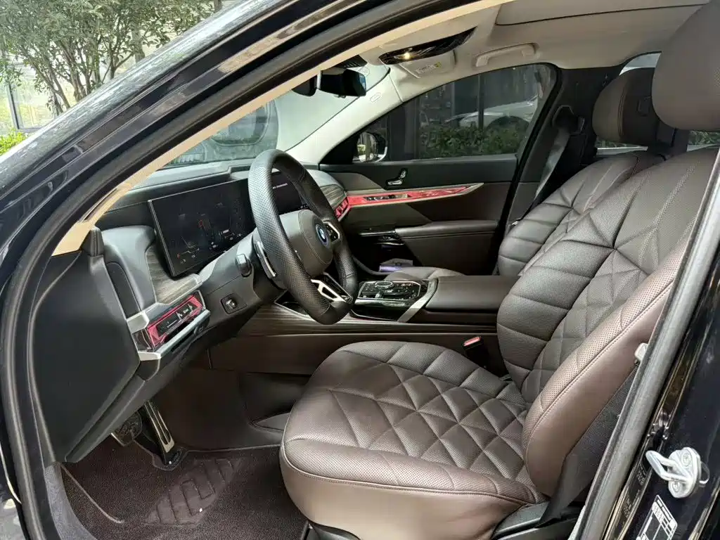 BMW i7 2025 2023 eDrive50L Leading M Sport Package