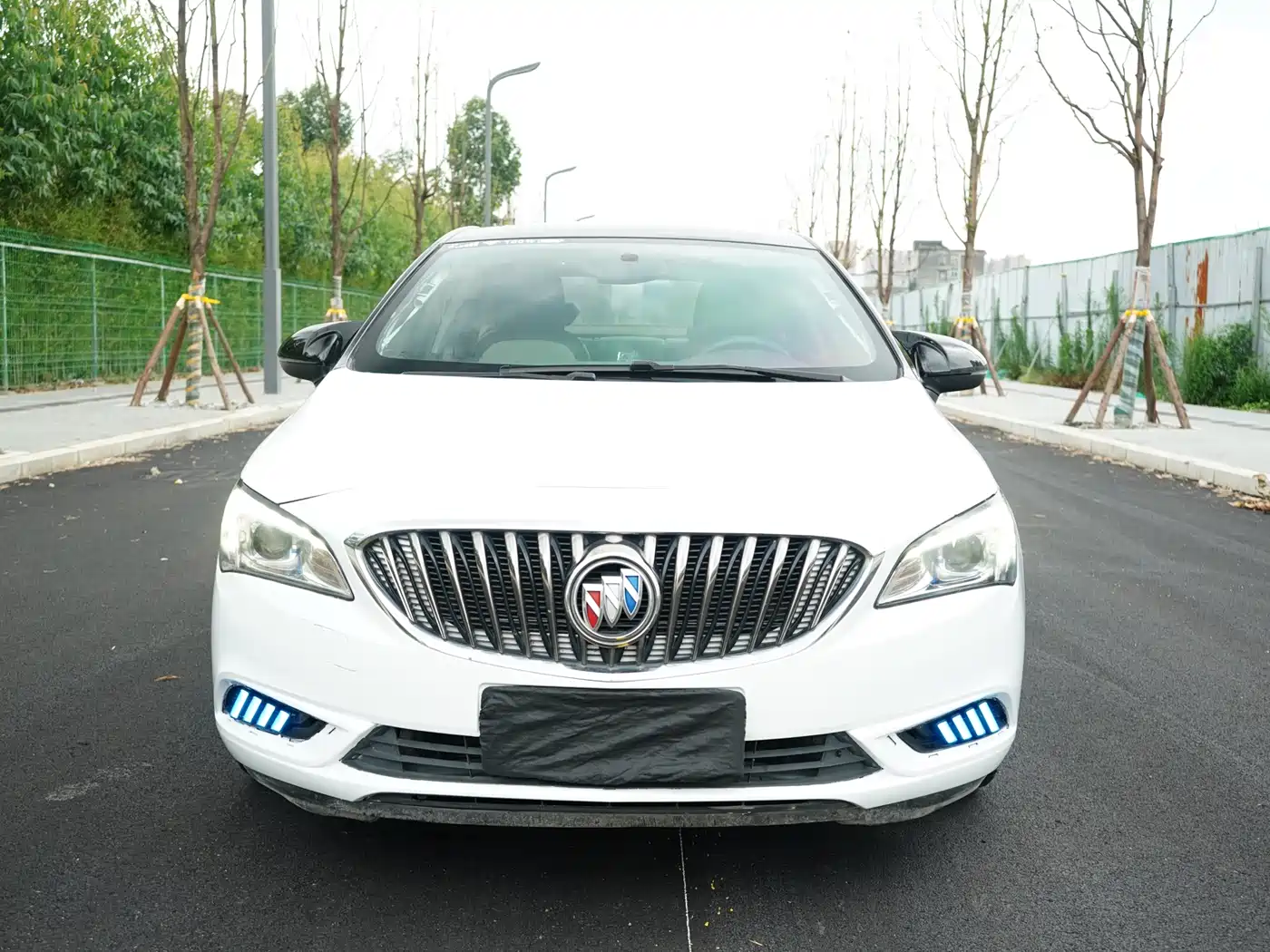 Buick Verano 2017 Sedan 15S Automatic Leading фото 2