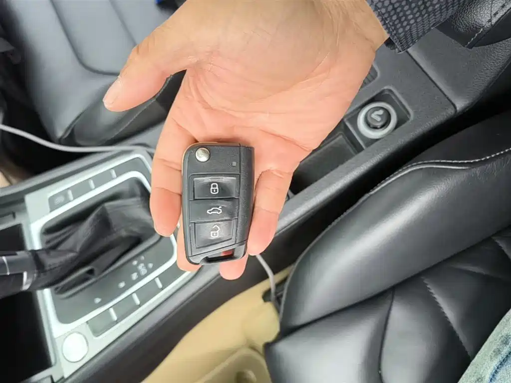 Volkswagen Golf 2015 1.4TSI Automatic Luxury фото 9