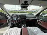 Photo 6 - BMW iX1
